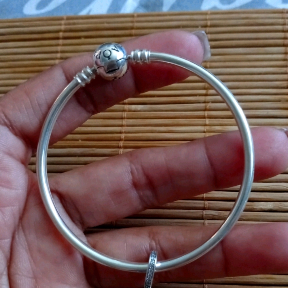 Pandora Bangle